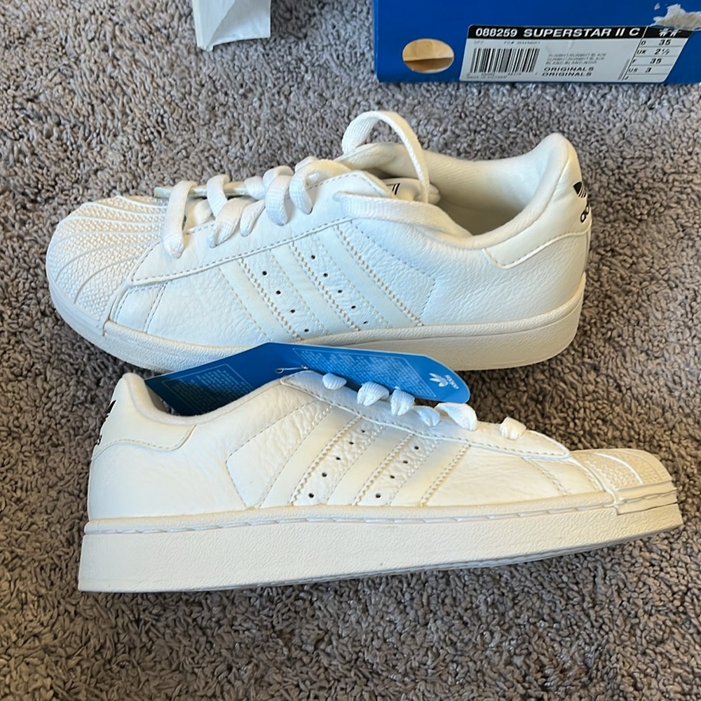 Adidas - Picture 6 of 7